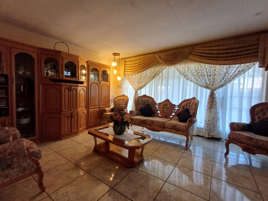 3 Bedroom Property for Sale in Meiringspark Ext 4 North West